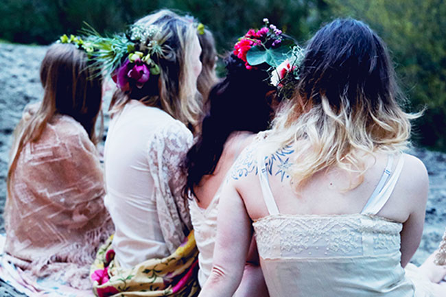 How To Make Flower Crowns Work On Your Wedding Day 5