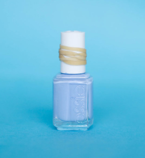 20 Life-Changing Hacks for Doing Your Nails 18