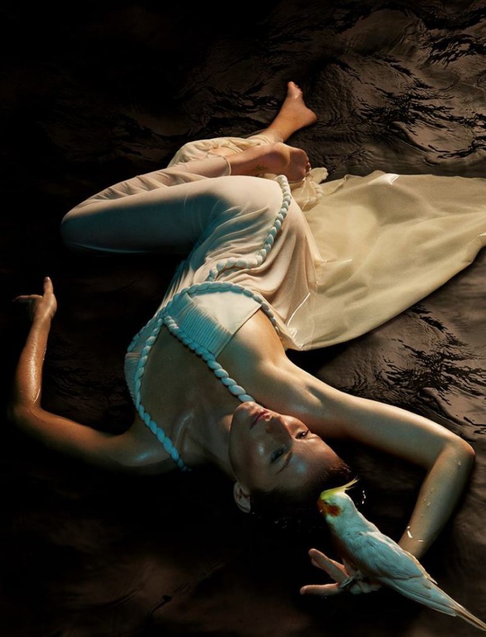 Gisele Bündchen by Zee Nunes for Vogue Brazil, May 2015 10