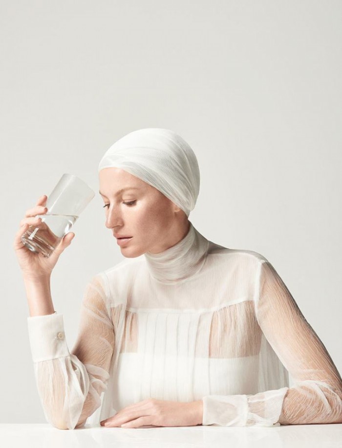 Gisele Bündchen by Zee Nunes for Vogue Brazil, May 2015 13
