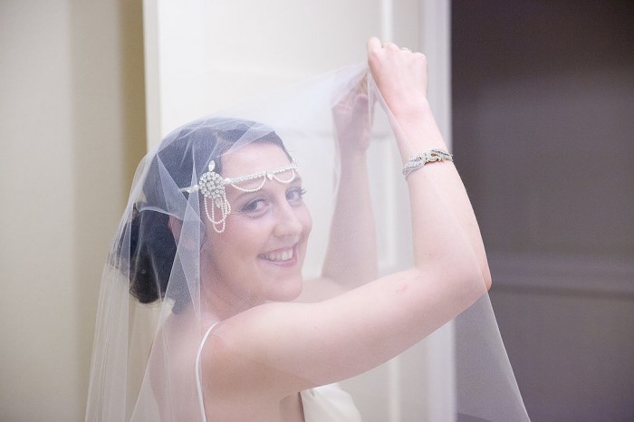 23 Wedding Dress Pictures You'll Regret Not Taking 9