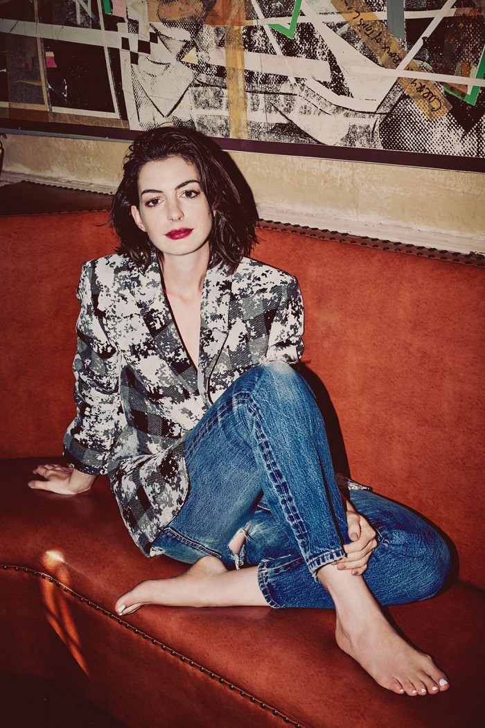 Anne Hathaway Is Our Kind Of Cool Girl 7
