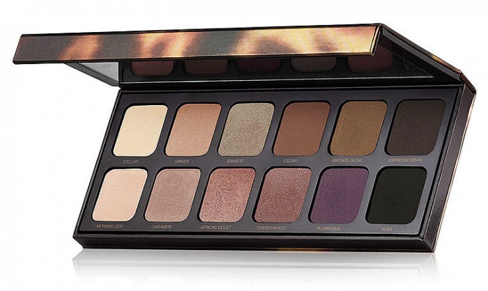 16 Holiday Palettes That Are Almost Too Pretty to Use 6