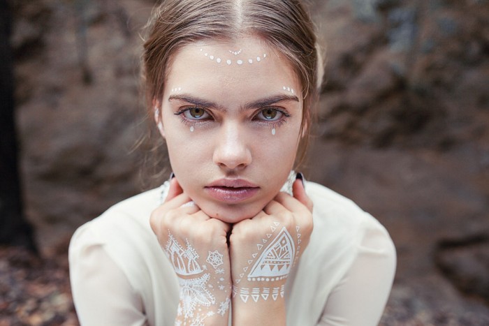 These New Tattoos Look Like Snowflakes . . . For Your Skin! 3