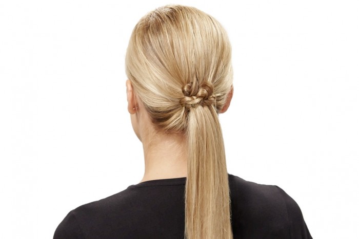 7 Easy Hairstyles You Can Create Using This No-Crease Accessory 5