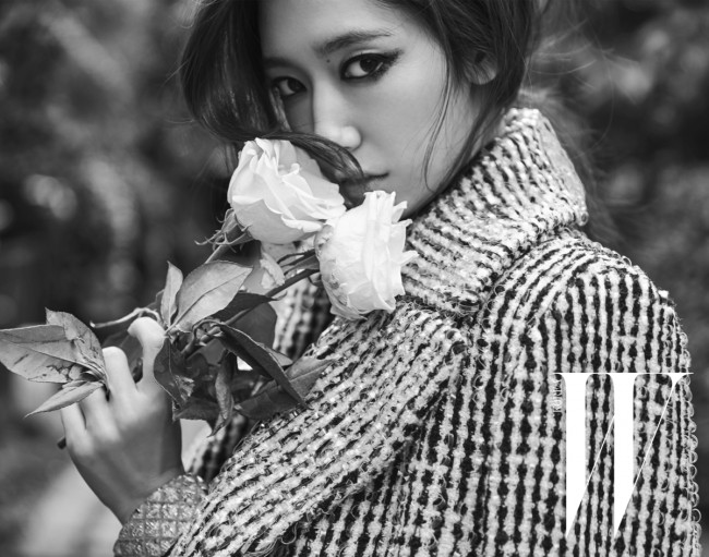 朴信惠身穿Chanel為雜誌《W Korea》展現巴黎女人風情 5