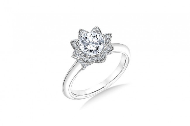 Karl Lagerfel designs engagement ring 5