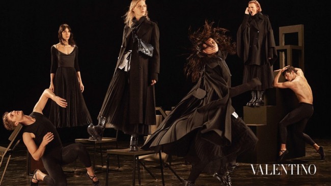 VALENTINO EMBRACES THE ART OF DANCING FOR FALL 2016 CAMPAIGN 5