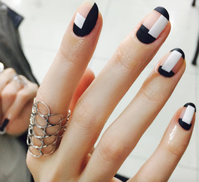 Best Matte Nails To Rock This Fall 12