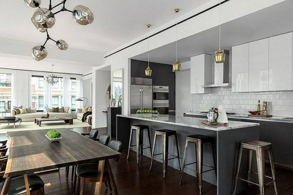 Step Inside Gigi Hadid's Gorgeous New SoHo Apartment 6