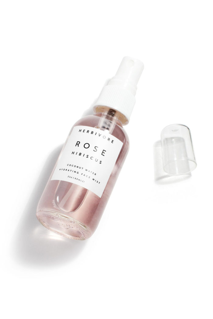 hb_rose_hibiscus_coconutwater_hydratingfacemist_2oz_02