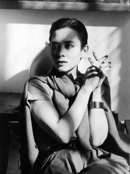 #FashionIcon:她的美驚艷80年代,讓作家亦舒記了一輩子的絕世美人── 周天娜 - The Femin